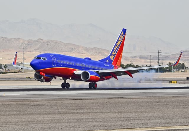 N729SW - Boeing