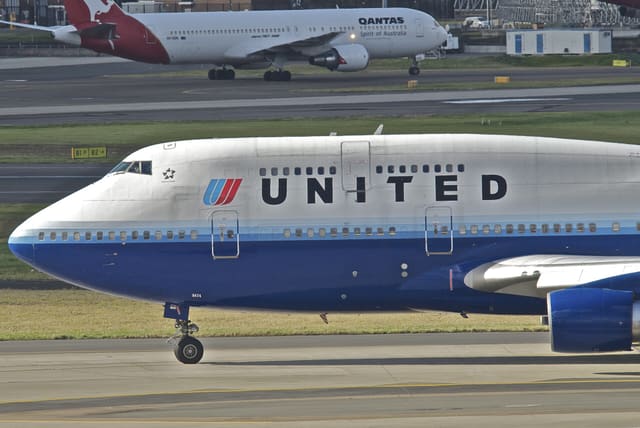 N174UA - Boeing