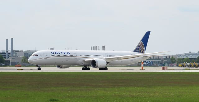 N12005 - Boeing