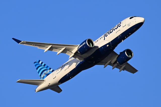N3240J - Airbus