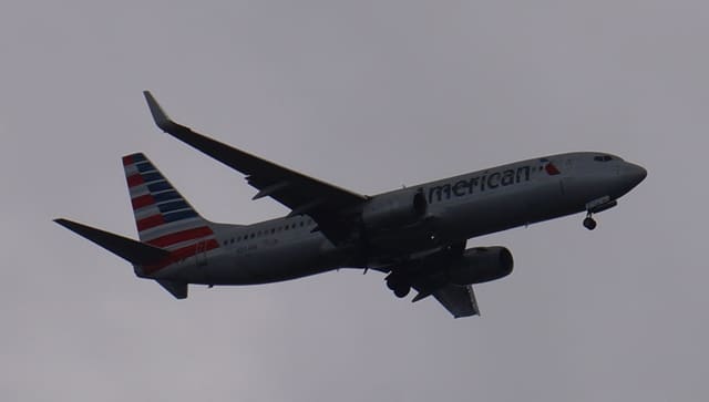 N894NN - Twin-engine aircraft
