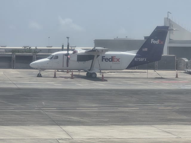 N758FX - Cessna 408