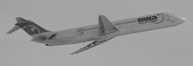 N785NC - Douglas