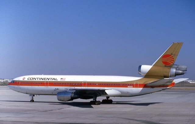 N68051 - Aircraft