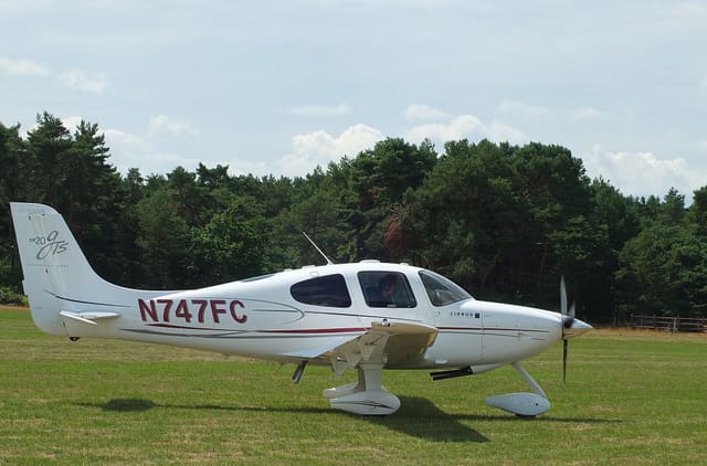 N747FC - Cirrus