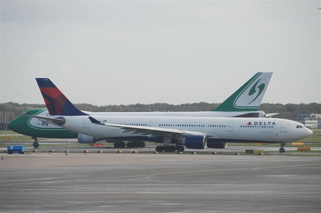 N809NW - Airbus