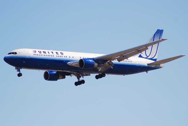 N662UA - Boeing