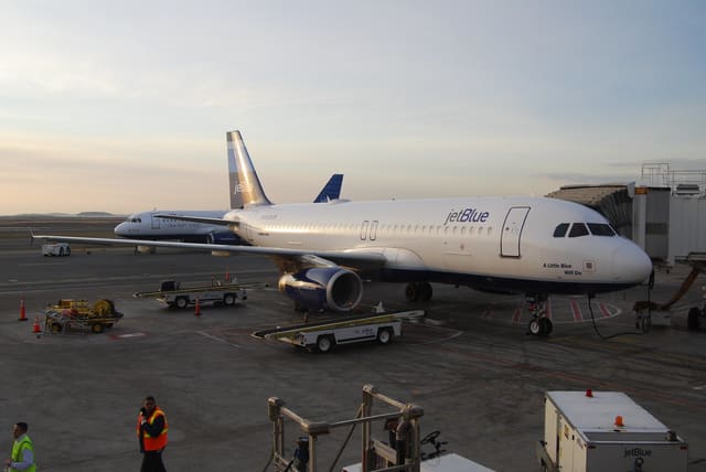 N639JB - Airbus