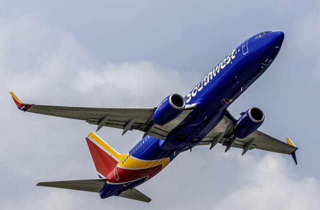 N8684F - Boeing