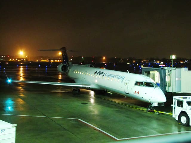 N719EV - Bombardier