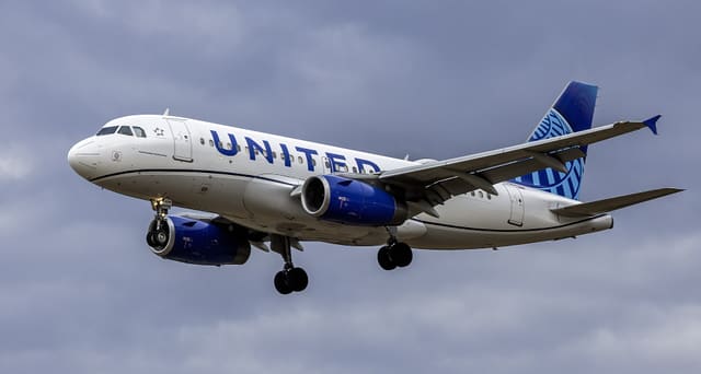N805UA - Airbus