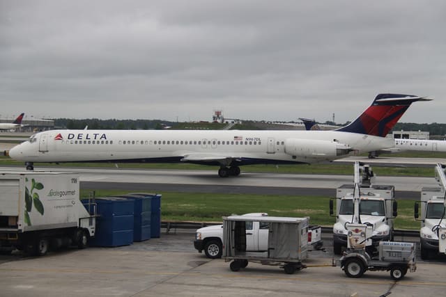 N967DL - Douglas