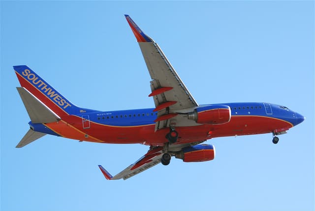 N225WN - Boeing