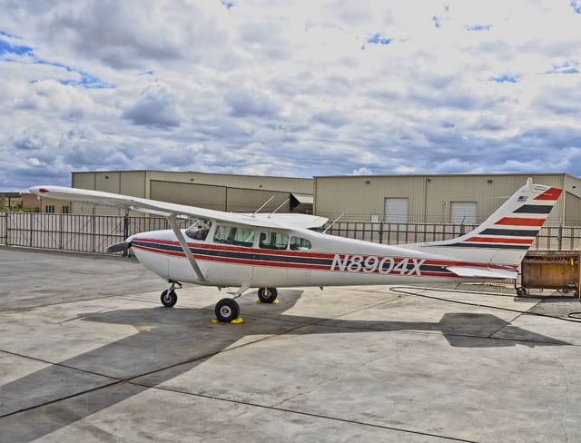 N8904X - Single-engine aircraft