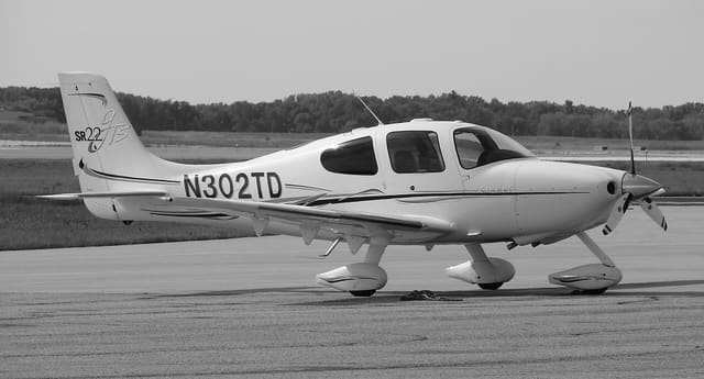 N302TD - Cirrus