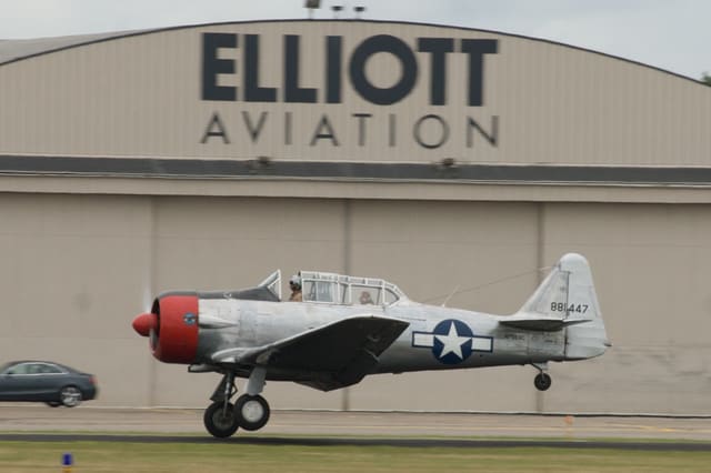 N7083C - Warbird