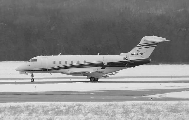 N214RW - Business jet