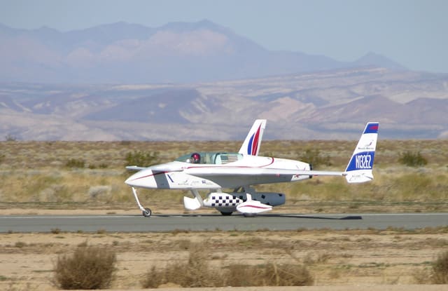 N132EZ - Aircraft