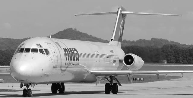 N786NC - Aircraft