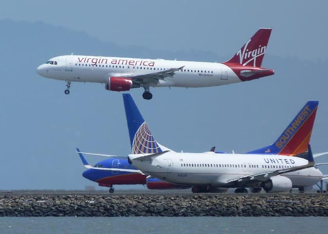 N76529 - Twin-engine aircraft