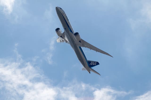 N1015B - Twin-engine aircraft