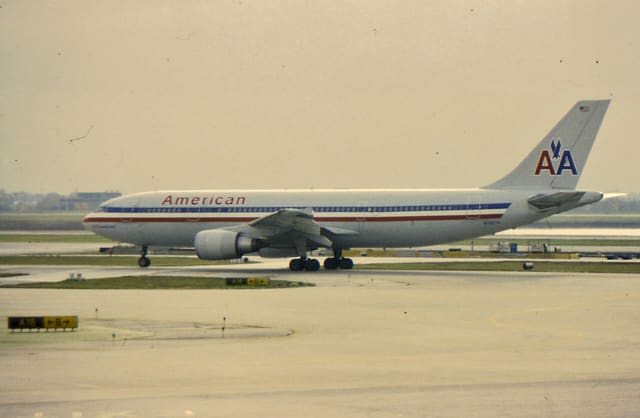 N70074 - Twin-engine aircraft