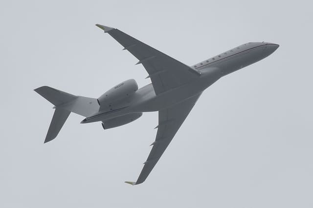 N82HP - Business jet