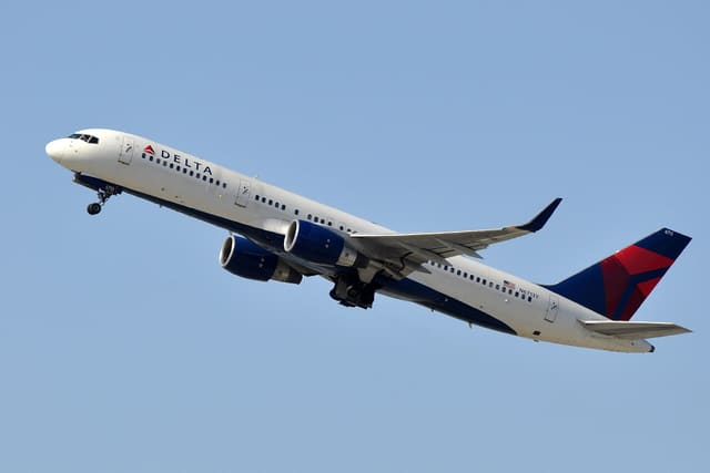 N6713Y - Boeing