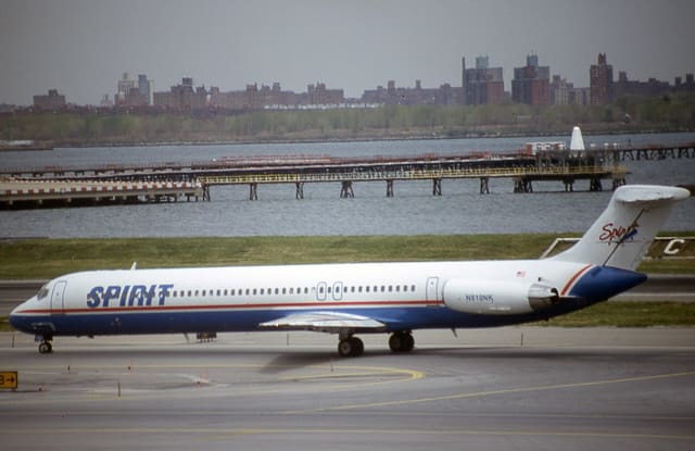N810NK - Twin-engine aircraft