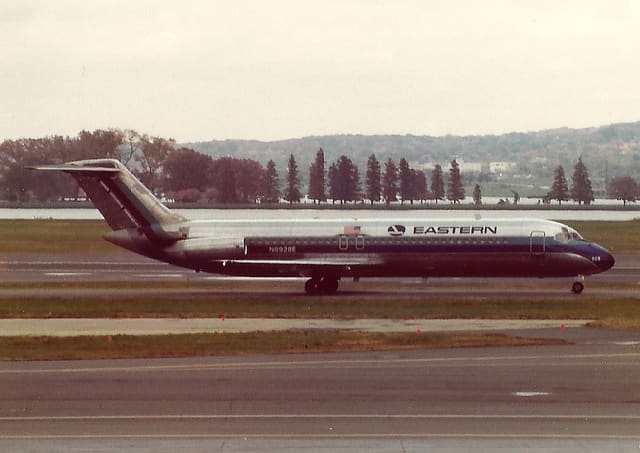 N8928E - Boeing