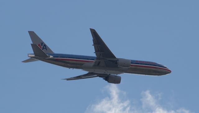 N750AN - Twin-engine aircraft