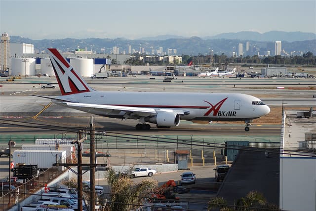 N744AX - Twin-engine aircraft