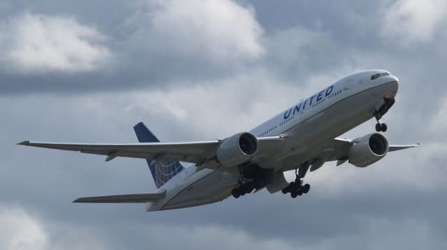 N222UA - Boeing