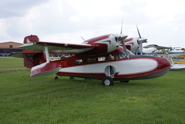 N144GW - Twin-engine aircraft
