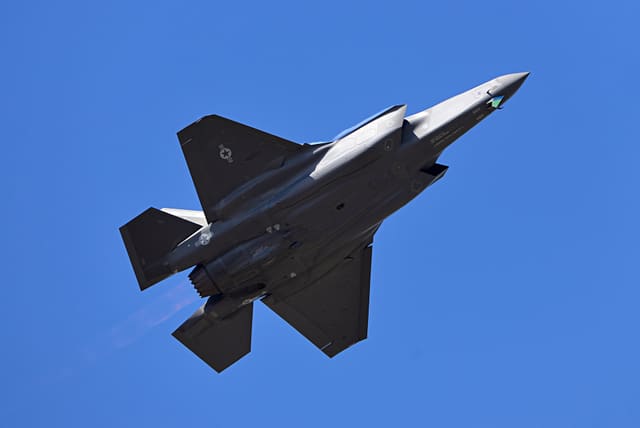  - Aircraft