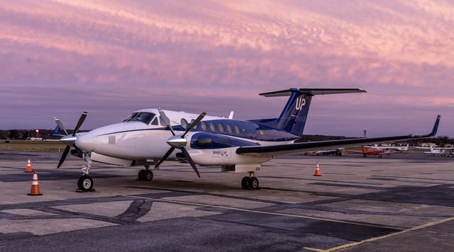 N828UP - Beechcraft