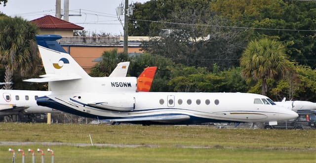 N50NM - Business jet