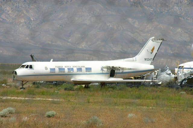 N124TV - Business jet