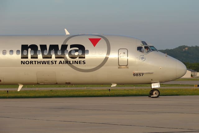 N766NC - Aircraft
