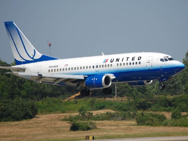 N934UA - Boeing