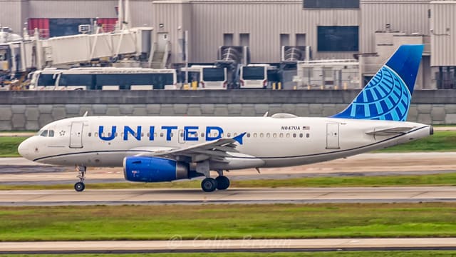 N847UA - Airbus