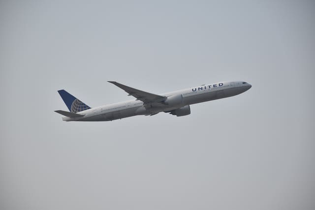 N2748U - Aircraft