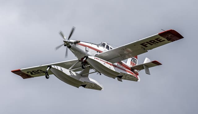 N8512L - Single-engine aircraft