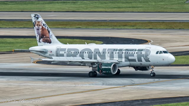 N922FR - Twin-engine aircraft