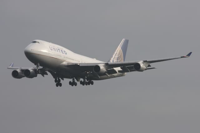 N175UA - Boeing