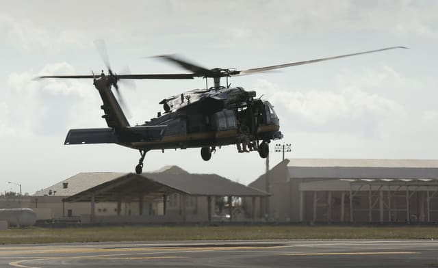 N72763 - Helicopter