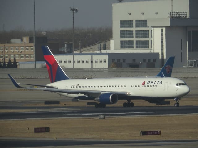 N1611B - Boeing