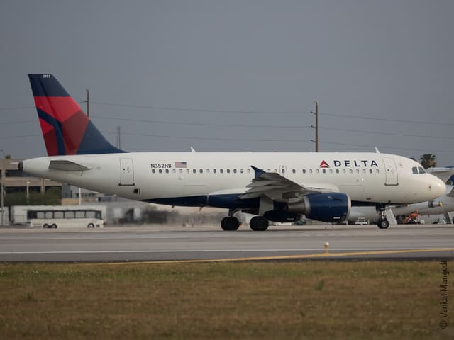 N352NB - Airbus