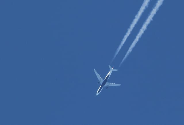 N820NW - Twin-engine aircraft