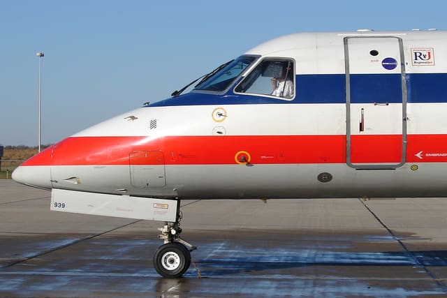 N939AE - Embraer